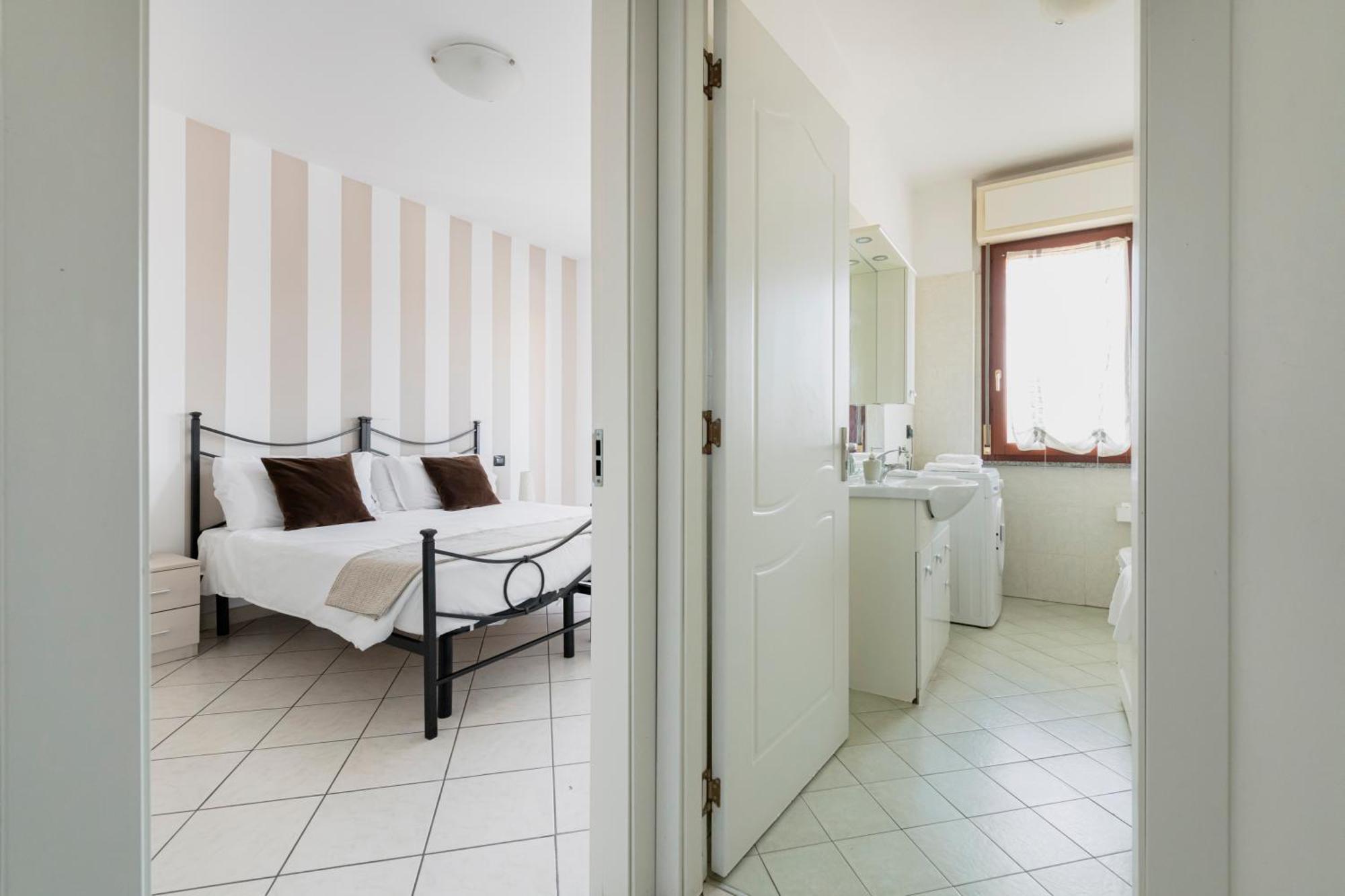 Hq Aparthotel Milano Inn - Smart Suites Чинизелло-Бальзамо Экстерьер фото