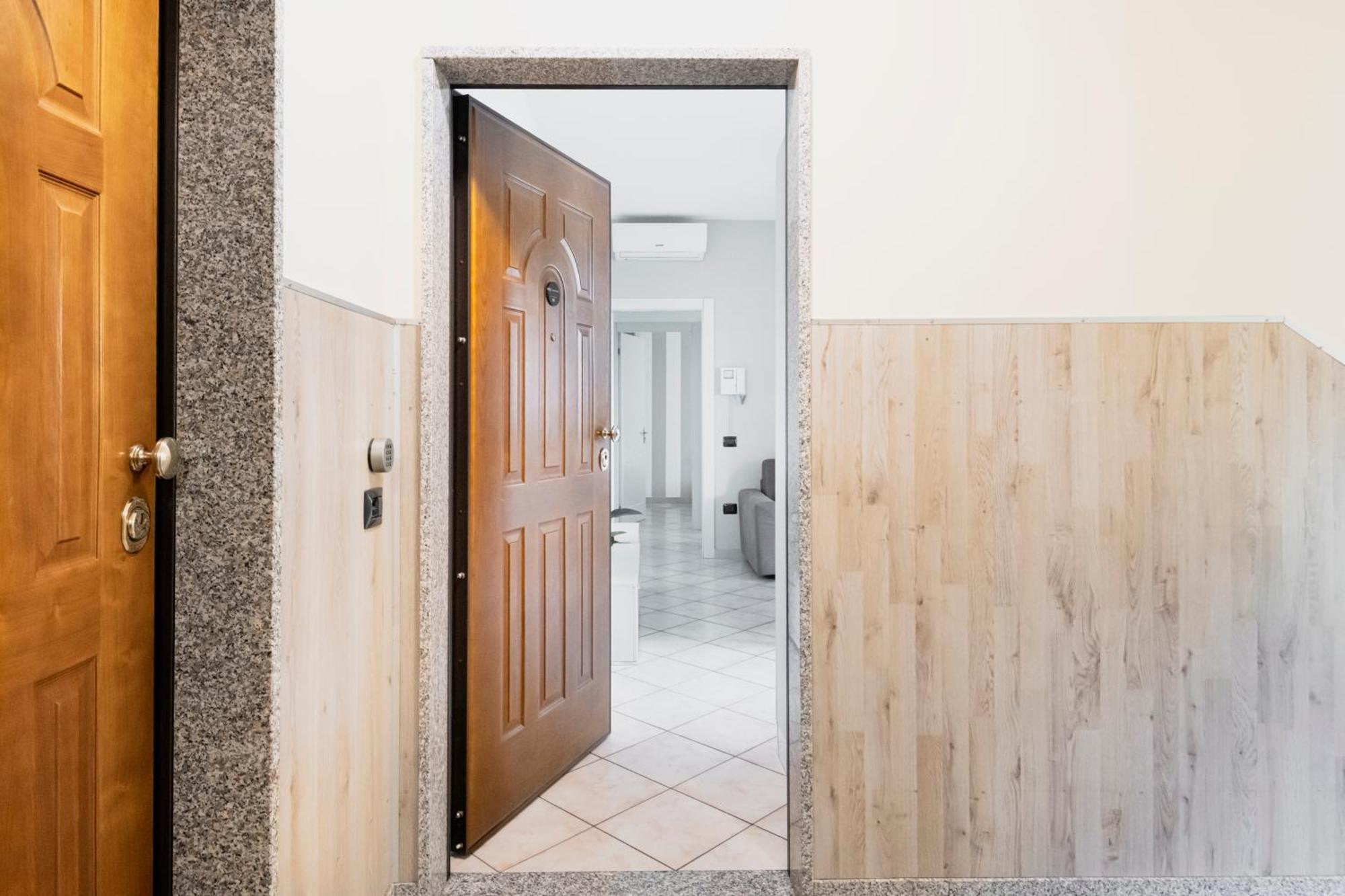 Hq Aparthotel Milano Inn - Smart Suites Чинизелло-Бальзамо Экстерьер фото