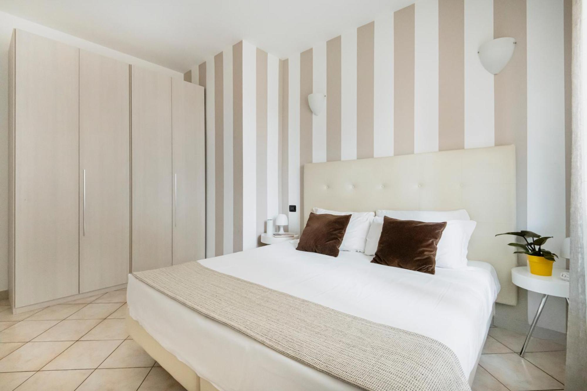 Hq Aparthotel Milano Inn - Smart Suites Чинизелло-Бальзамо Экстерьер фото