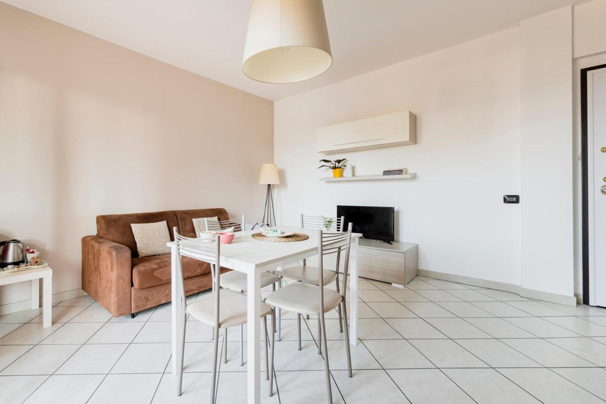 Hq Aparthotel Milano Inn - Smart Suites Чинизелло-Бальзамо Экстерьер фото